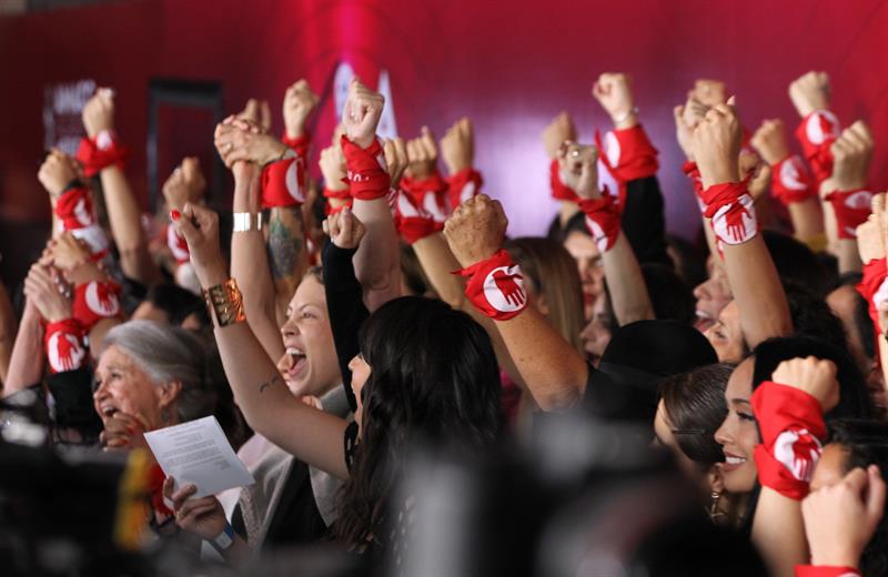 Women We Love: Penny Oliva —&nbsp;#YaEsHora