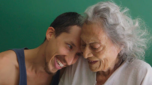 Review #AmbulanteEnCasa: América – Una reflexión sobre la vejez y la&nbsp;familia.