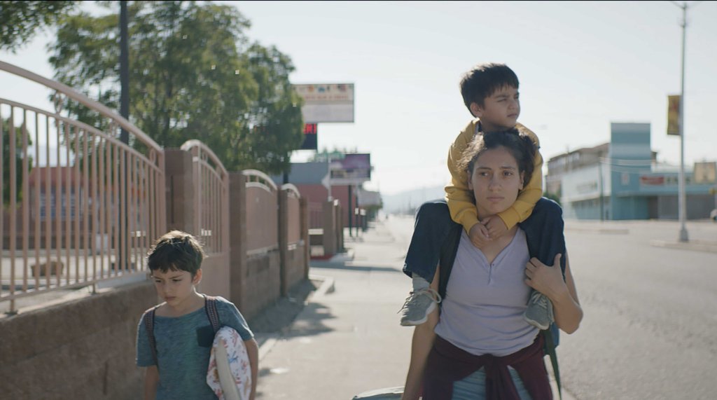 Review #GIFF2020: Los lobos – Las mujeres no dejan de serlo cuando&nbsp;maternan