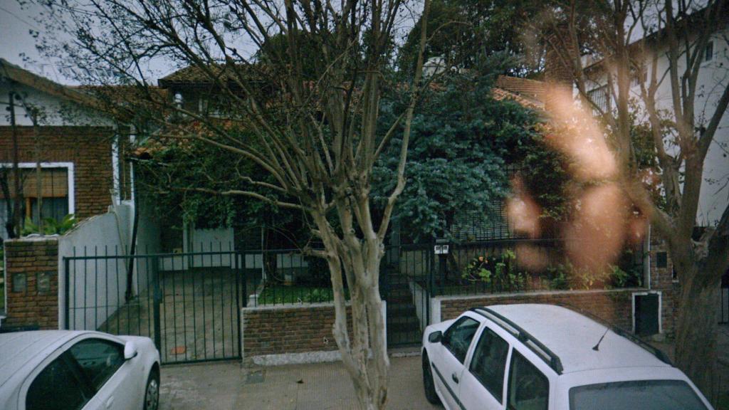 REVIEW #BLACKCANVAS2020: Aquí y&nbsp;allá