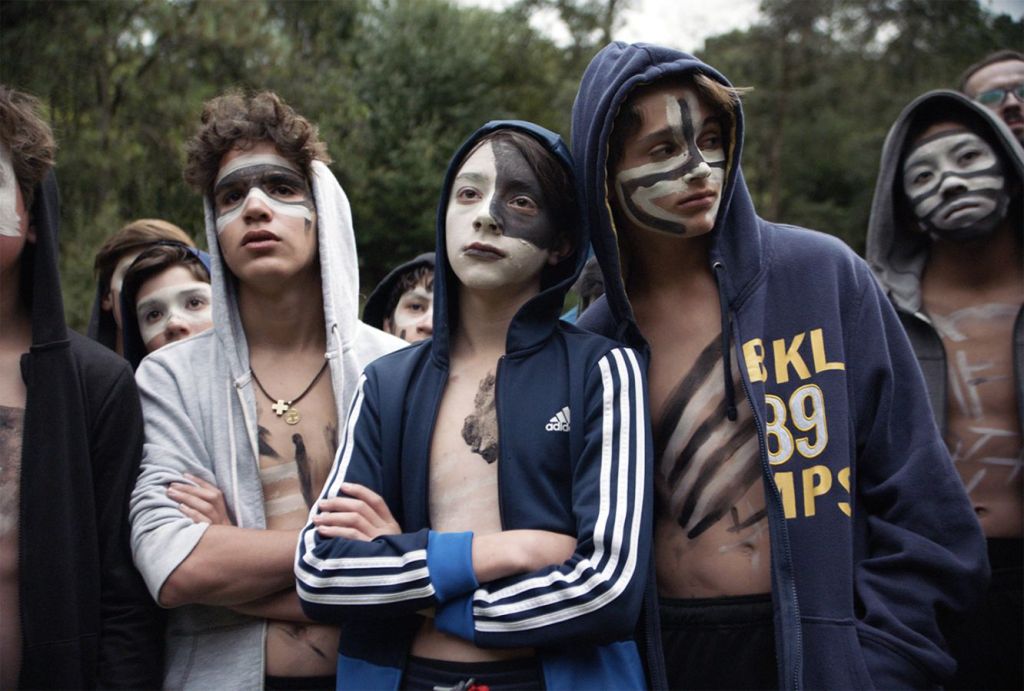 #TIFF2021 Film Diary: manipulación religiosa en El Hoyo en la&nbsp;Cerca