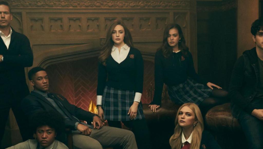 Postales GaF: ¿La chica next door en los romances vampíricos de los 2000’s está de&nbsp;vuelta?