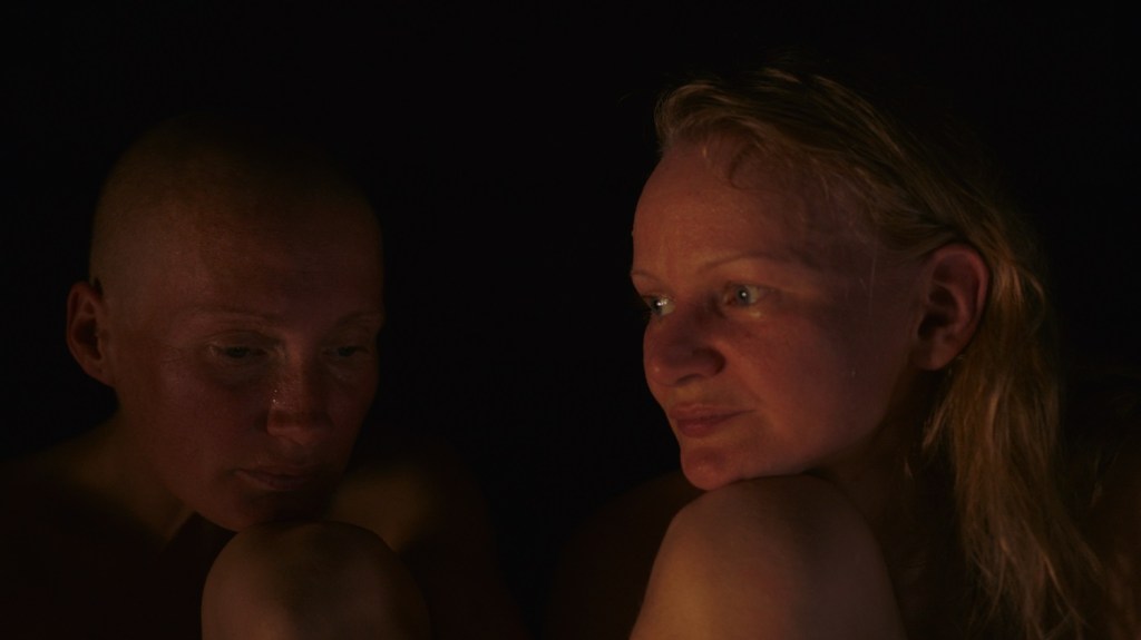 Film Review: #Doqumenta2023: El sentimiento de unión en Smoke Sauna&nbsp;Sisterhood